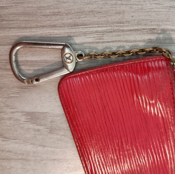 Louis Vuitton Epi Pochette Cles Coin Wallet Coin Case Red Hardware Gold - Picture 2 of 14